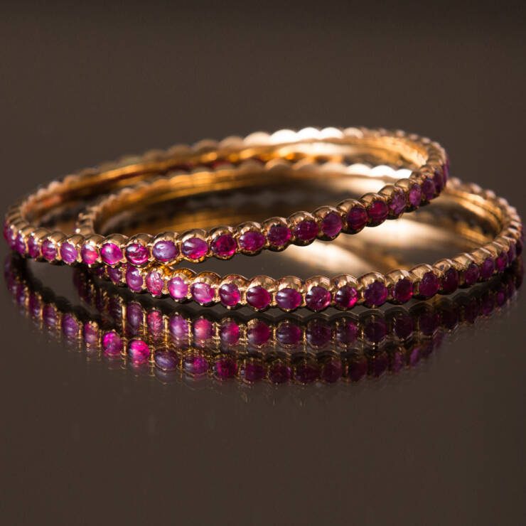 KMN 141 - Burmese Ruby Bangle