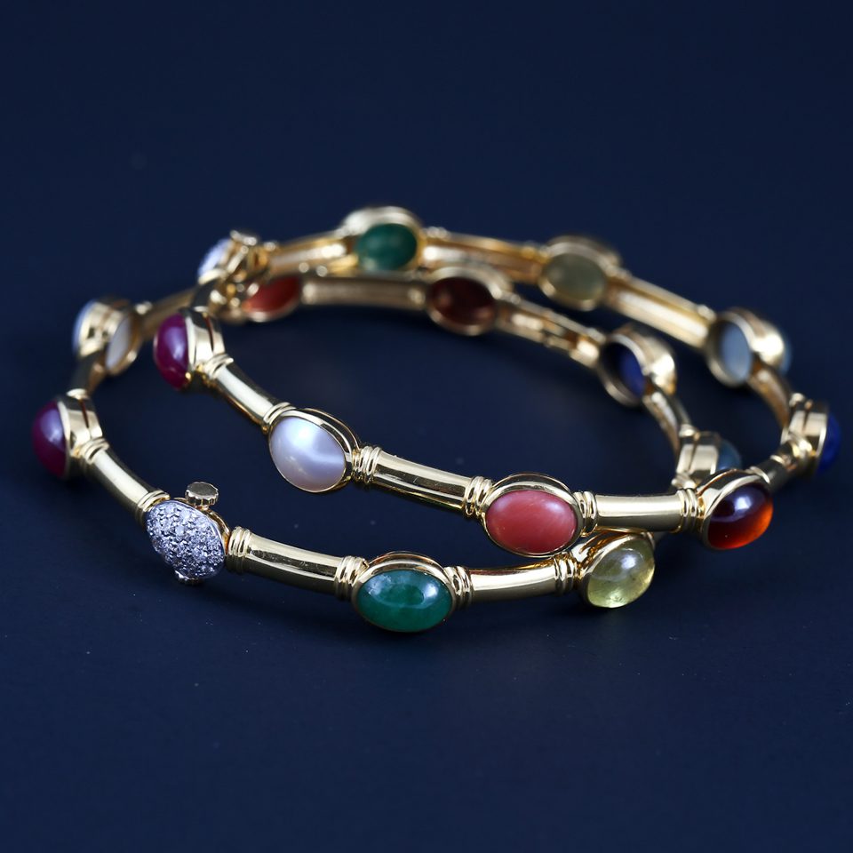 KMN 146 - Trendy & Vibrant Navaratna Bangle