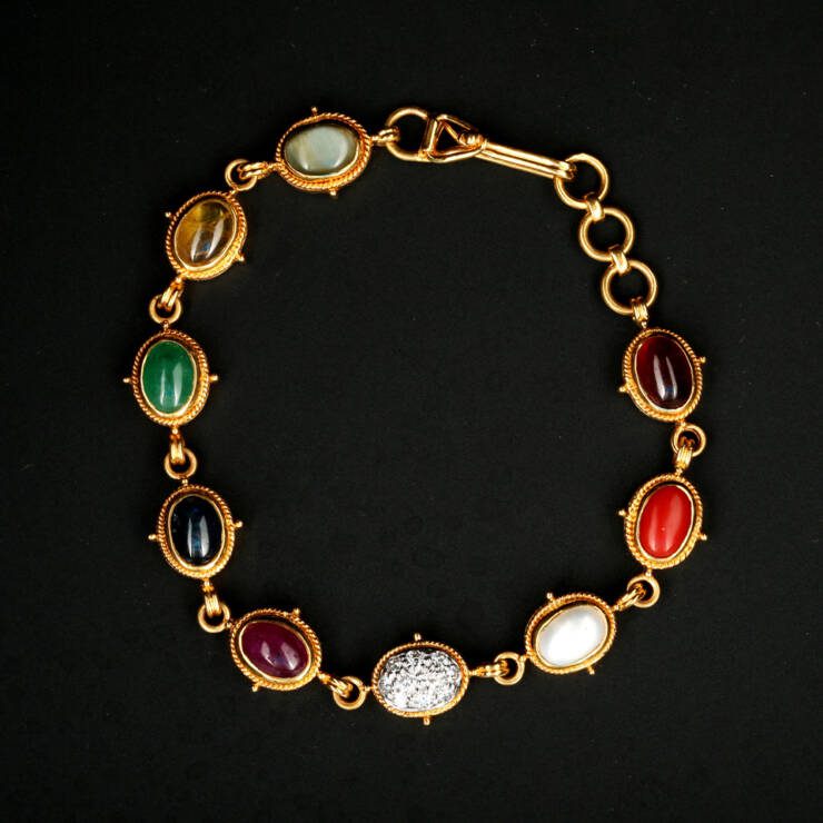KMN 188 - Navaratna Bracelet