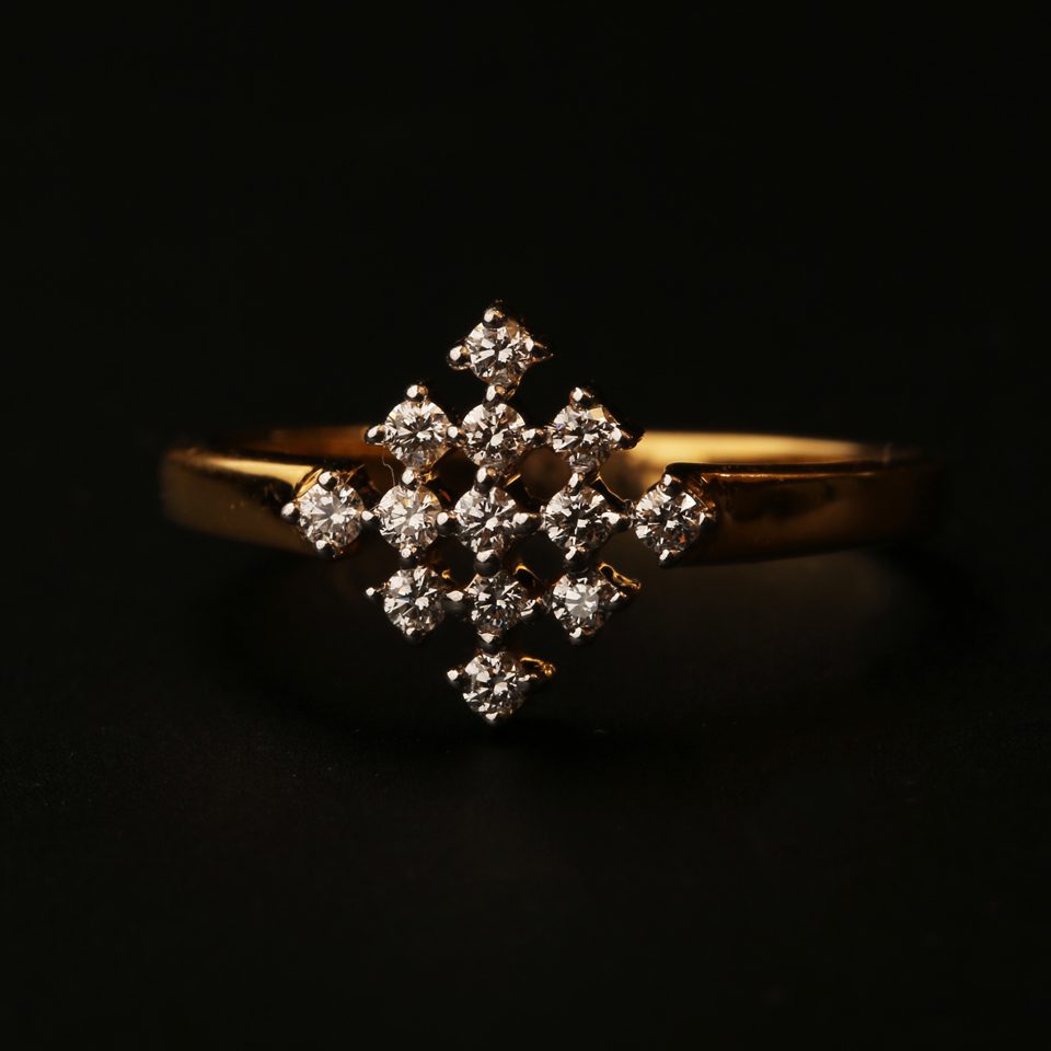 KMN 251 - Geometric Diamond Ring