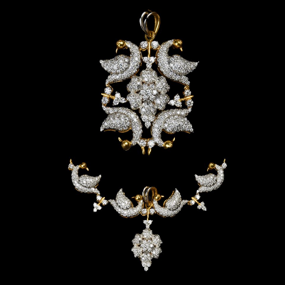 KMN 266 - Two in One Diamond Pendant