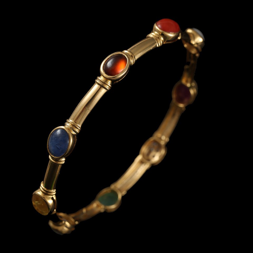 KMN 267 - Elegant Navaratna Bangle